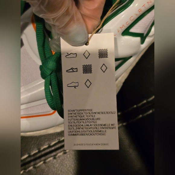 2022 Stella McCartney x Wmns UltraBoost 22 'Green White Size 9 Retails $375 - Picture 5 of 8